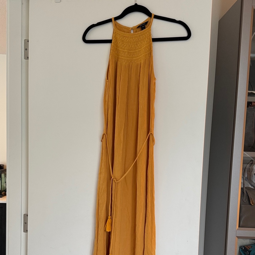 Rw & co halted neck dress in yellow - Picture 1 of 5